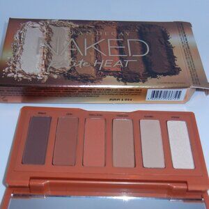 NEW - Urban Decay Naked Petite Heat palette